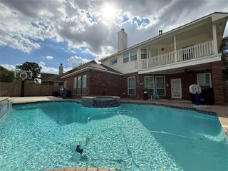 8810 Pecan Springs Drive, Houston, TX 77040