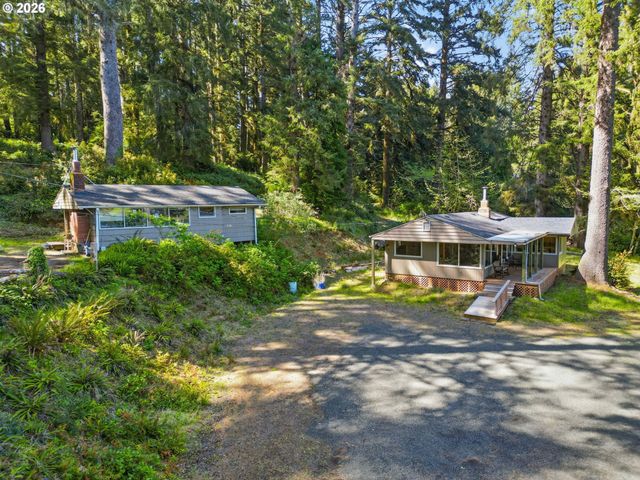 83553 JENSEN Ln, Florence, OR 97439