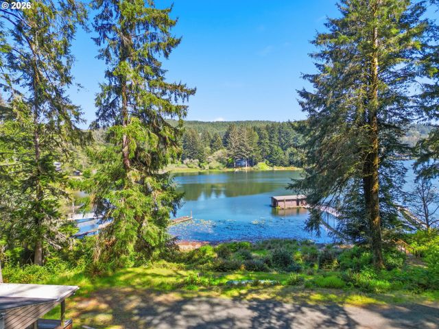 83553 JENSEN Ln, Florence, OR 97439