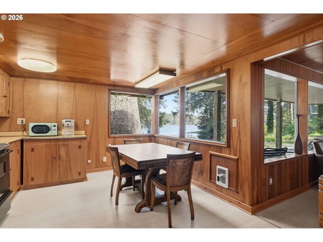 83553 JENSEN Ln, Florence, OR 97439