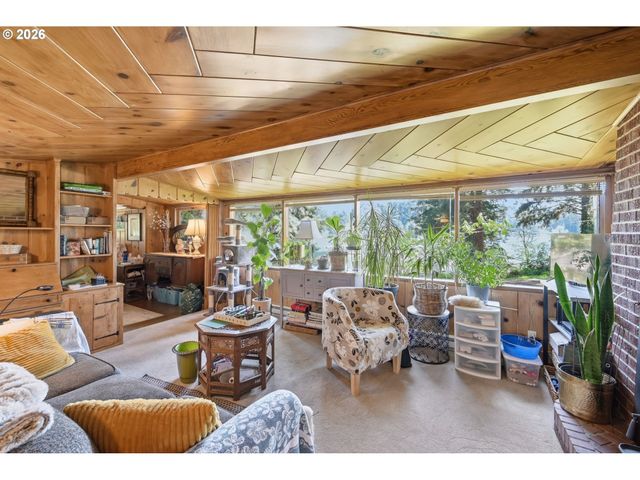 83553 JENSEN Ln, Florence, OR 97439