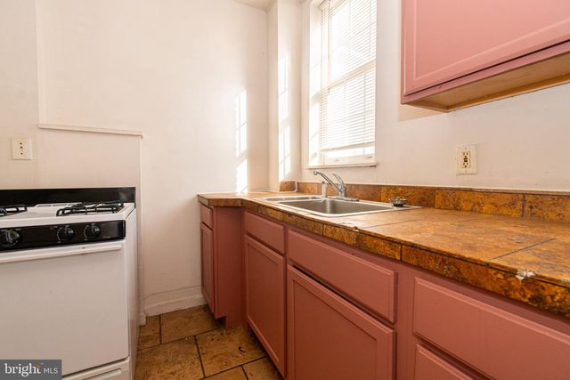 1615 GWYNNS FALLS PKWY, Baltimore, MD 21217