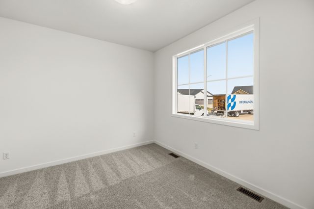 1018 Shady Lane Drive, Norwalk, IA 50211