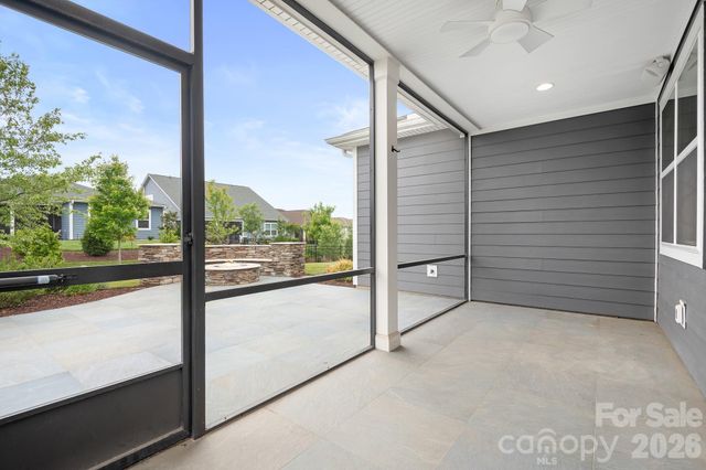 6164 Pier Drive, Denver, NC 28037