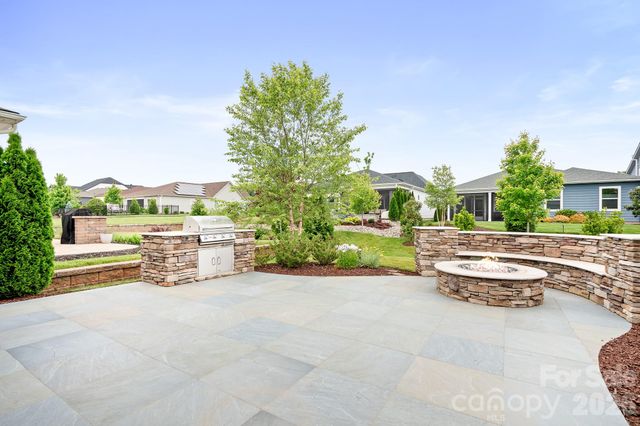 6164 Pier Drive, Denver, NC 28037