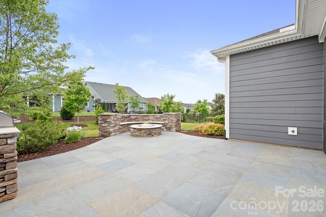 6164 Pier Drive, Denver, NC 28037
