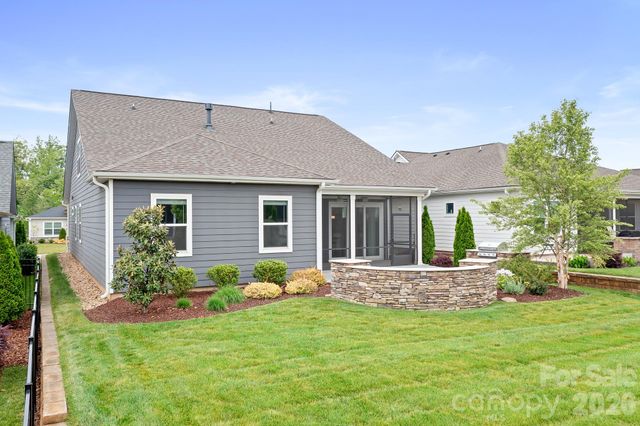 6164 Pier Drive, Denver, NC 28037