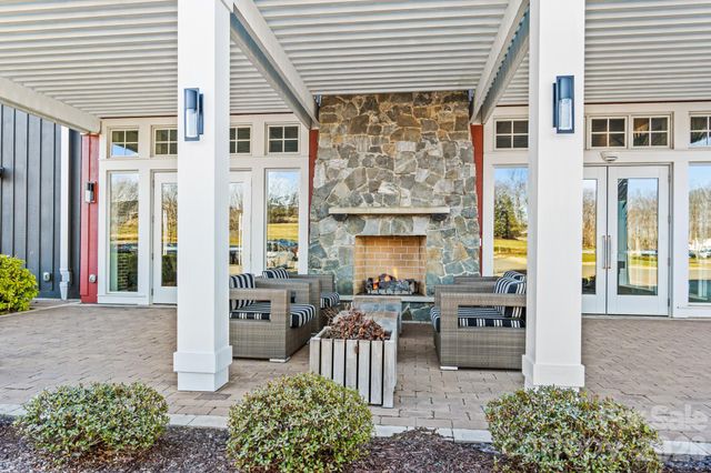 6164 Pier Drive, Denver, NC 28037