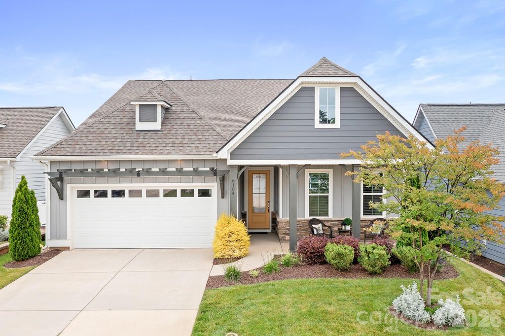 6164 Pier Drive, Denver, NC 28037