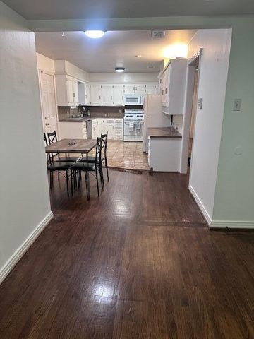 3610 29th Street, Lubbock, TX 79410