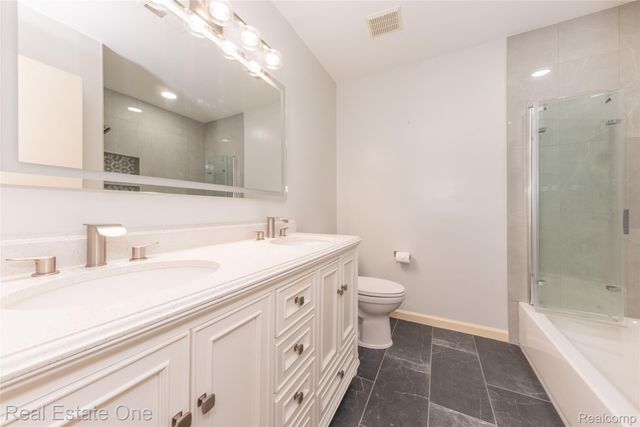 778 S Milford Road, Milford Village, MI 48381