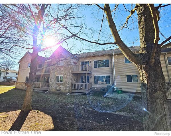 778 S Milford Road, Milford Village, MI 48381