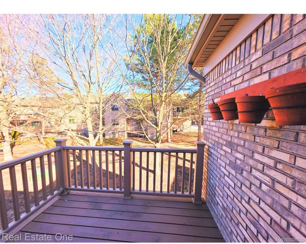 778 S Milford Road, Milford Village, MI 48381