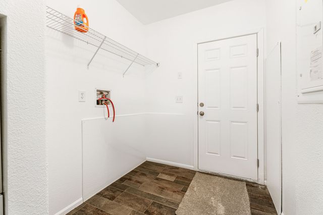 52657 Skidgel Road, La Pine, OR 97739