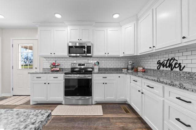 2023 Coleman Rd, Cornersville, TN 37047