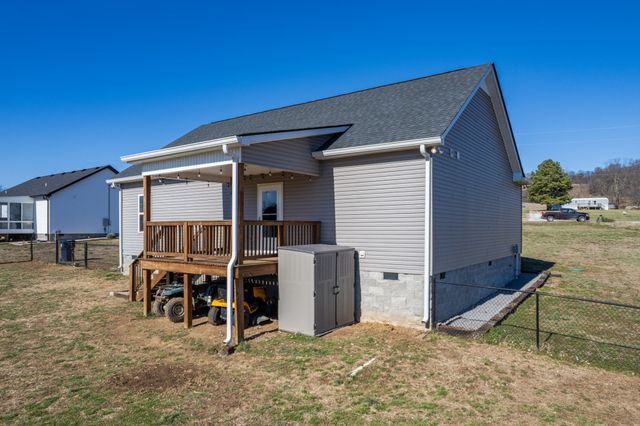 2023 Coleman Rd, Cornersville, TN 37047