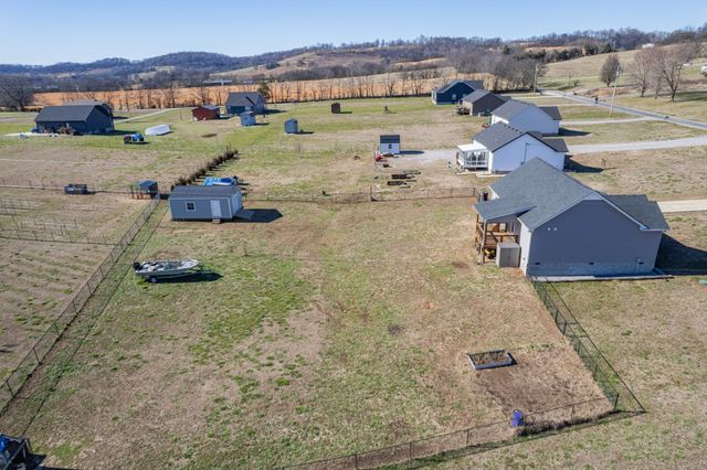 2023 Coleman Rd, Cornersville, TN 37047
