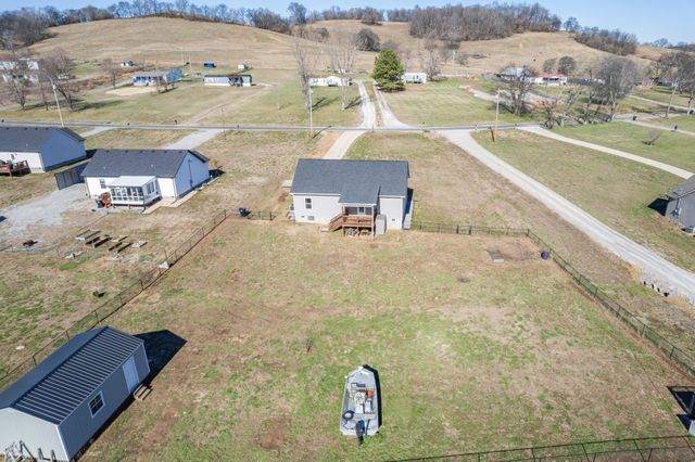 2023 Coleman Rd, Cornersville, TN 37047