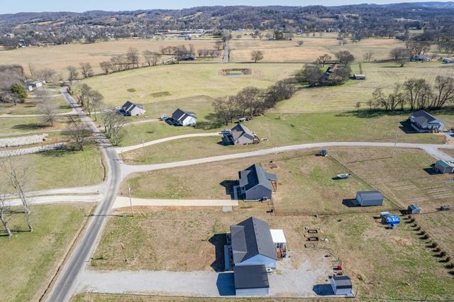 2023 Coleman Rd, Cornersville, TN 37047