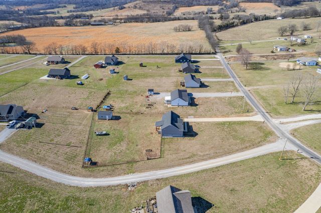 2023 Coleman Rd, Cornersville, TN 37047