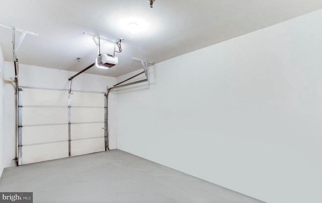 12804 FAIR BRIAR LN, Fairfax, VA 22033