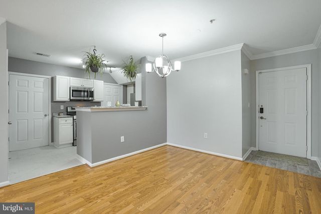 12804 FAIR BRIAR LN, Fairfax, VA 22033