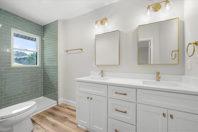 205 N Chestnut Street, Seneca, SC 29678