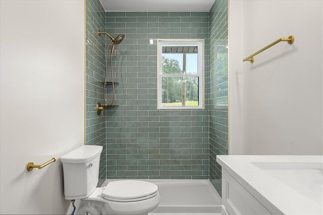 205 N Chestnut Street, Seneca, SC 29678