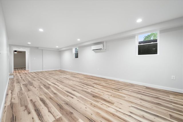 205 N Chestnut Street, Seneca, SC 29678