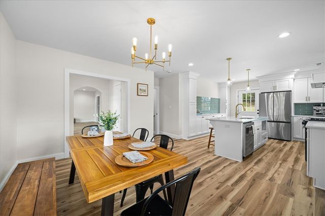 205 N Chestnut Street, Seneca, SC 29678