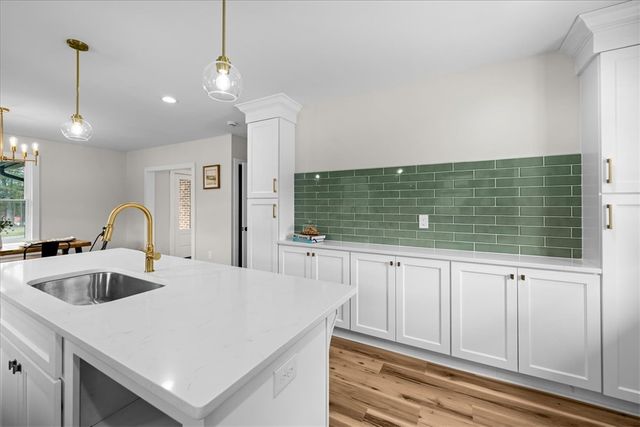 205 N Chestnut Street, Seneca, SC 29678