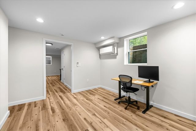 205 N Chestnut Street, Seneca, SC 29678