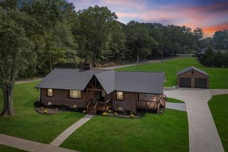 205 N Chestnut Street, Seneca, SC 29678