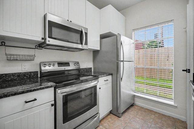 7575 Cambridge Street 3305, Houston, TX 77054