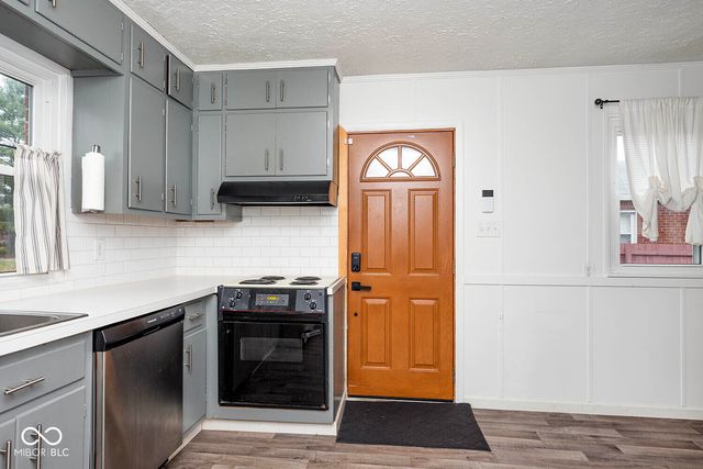 4119 Brookville Road, Indianapolis, IN 46201