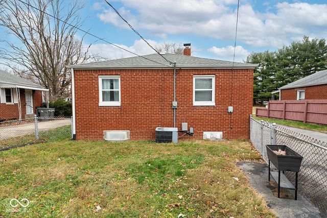 4119 Brookville Road, Indianapolis, IN 46201