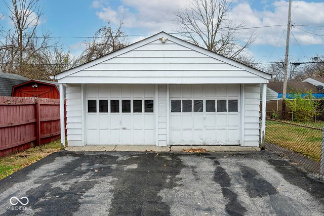 4119 Brookville Road, Indianapolis, IN 46201