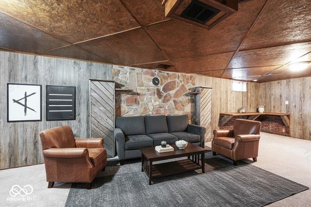 4119 Brookville Road, Indianapolis, IN 46201