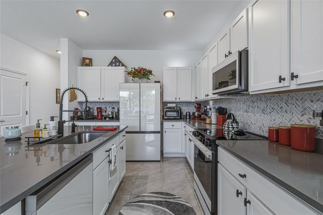 388 MANGROVE SHADE CIRCLE, Apollo Beach, FL 33572