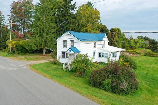 7193 Court Road, Covington, NY 14525