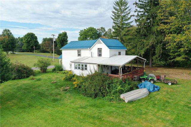 7193 Court Road, Covington, NY 14525