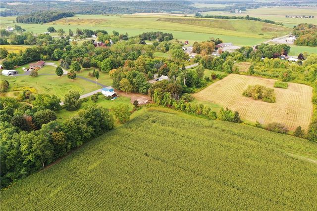 7193 Court Road, Covington, NY 14525