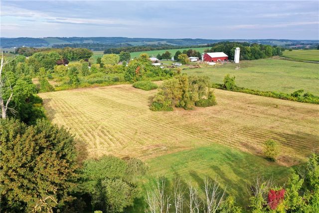 7193 Court Road, Covington, NY 14525