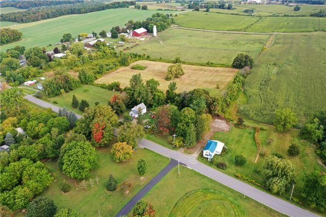 7193 Court Road, Covington, NY 14525