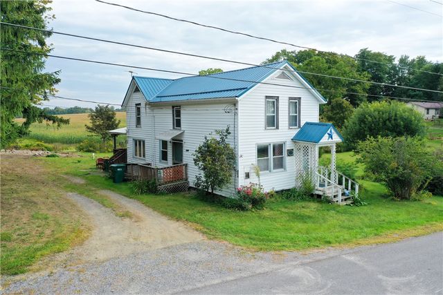 7193 Court Road, Covington, NY 14525