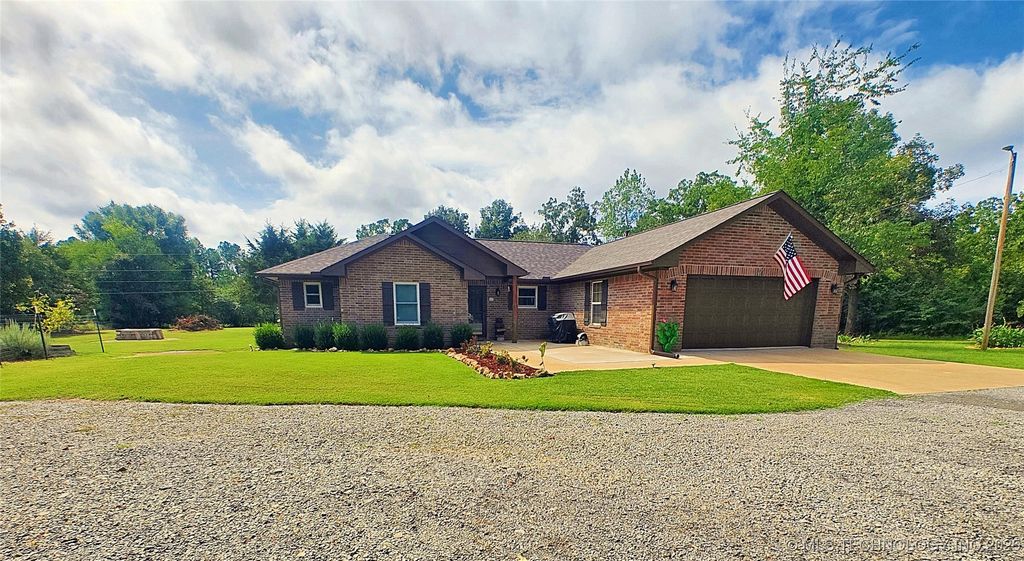 19925 E Horseshoe Bend Road, Park Hill, OK 74451
