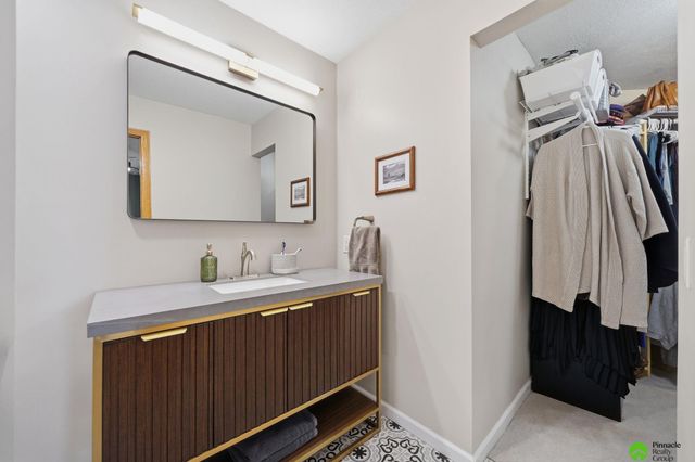 17879 S 68th Street, Hickman, NE 68372