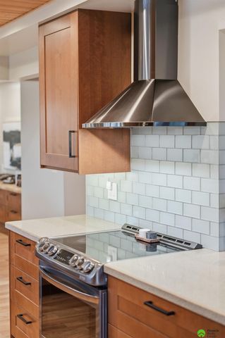 17879 S 68th Street, Hickman, NE 68372