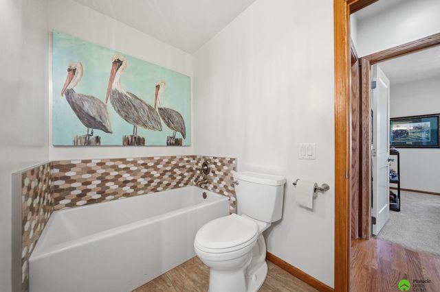 17879 S 68th Street, Hickman, NE 68372