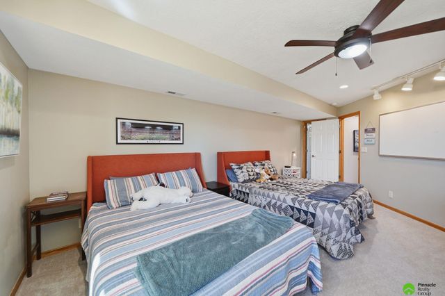 17879 S 68th Street, Hickman, NE 68372